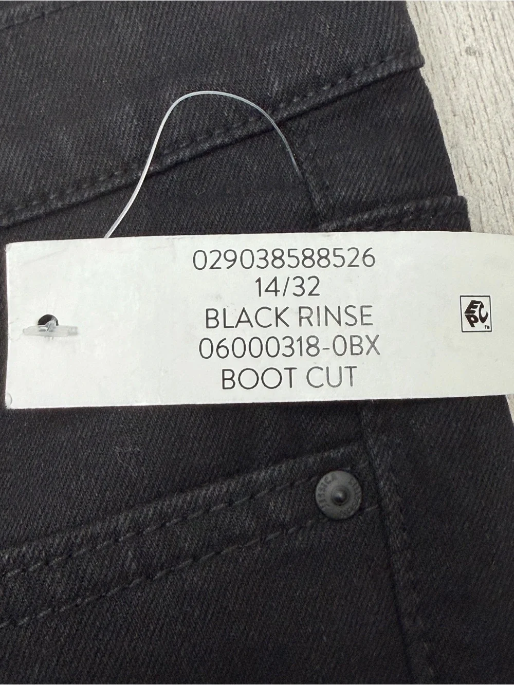 NWT Jessica Simpson Mid-Rise Slight Flare Soft Stretch Boot Cut Jeans 14/32